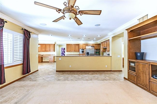 14145 Prairie Creek Pl, House other with 6 bedrooms, 5 bathrooms and 4 parking in Eastvale CA | Image 16