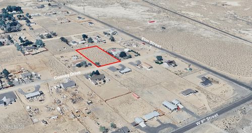 1080 Cooney Dr, Silver Springs, NV, 89429-6446 | Card Image
