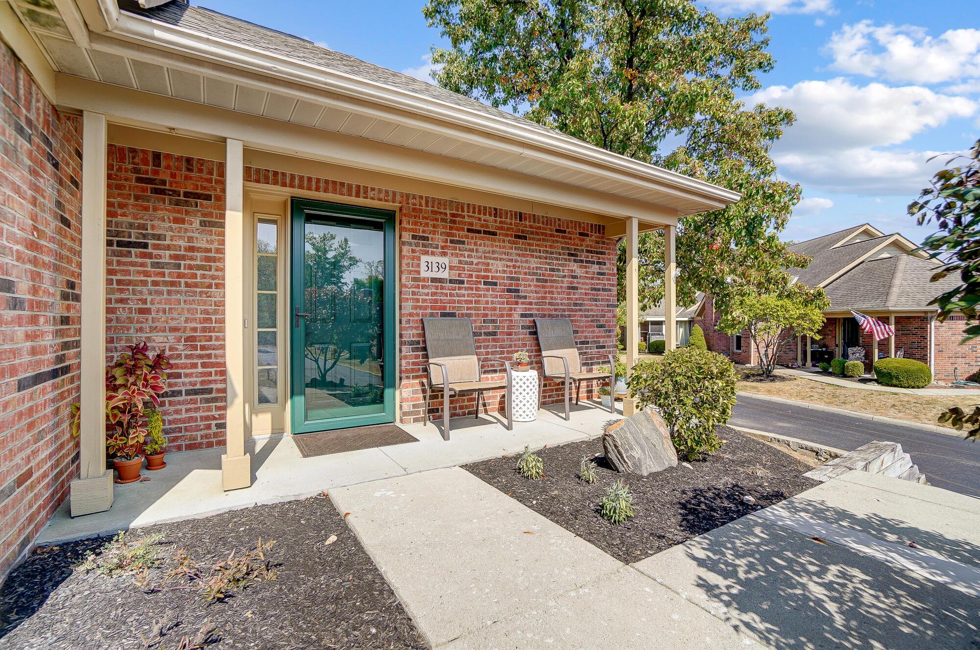 Pine Manor Blvd, Grove City, OH 43123