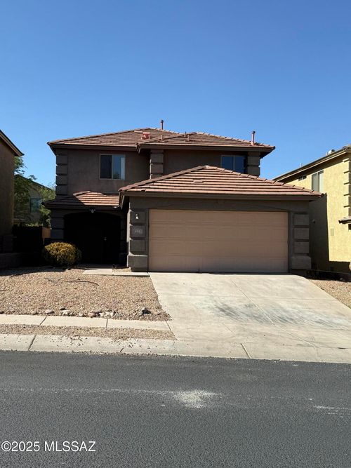 698 W Ash Ridge Dr, Green Valley, AZ, 85614-5492 | Card Image