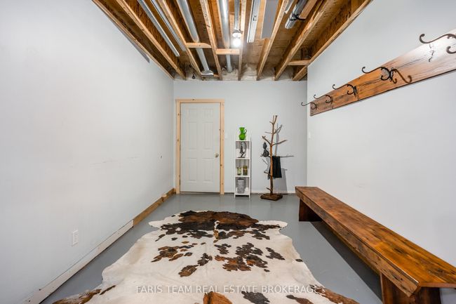 697 Lafontaine Rd E, House other with 6 bedrooms, 4 bathrooms and 15 parking in Tiny ON | Image 26