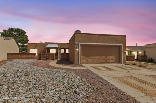 2140 Sagecrest Ave, Las Cruces, NM, 88011-8045 | Card Image