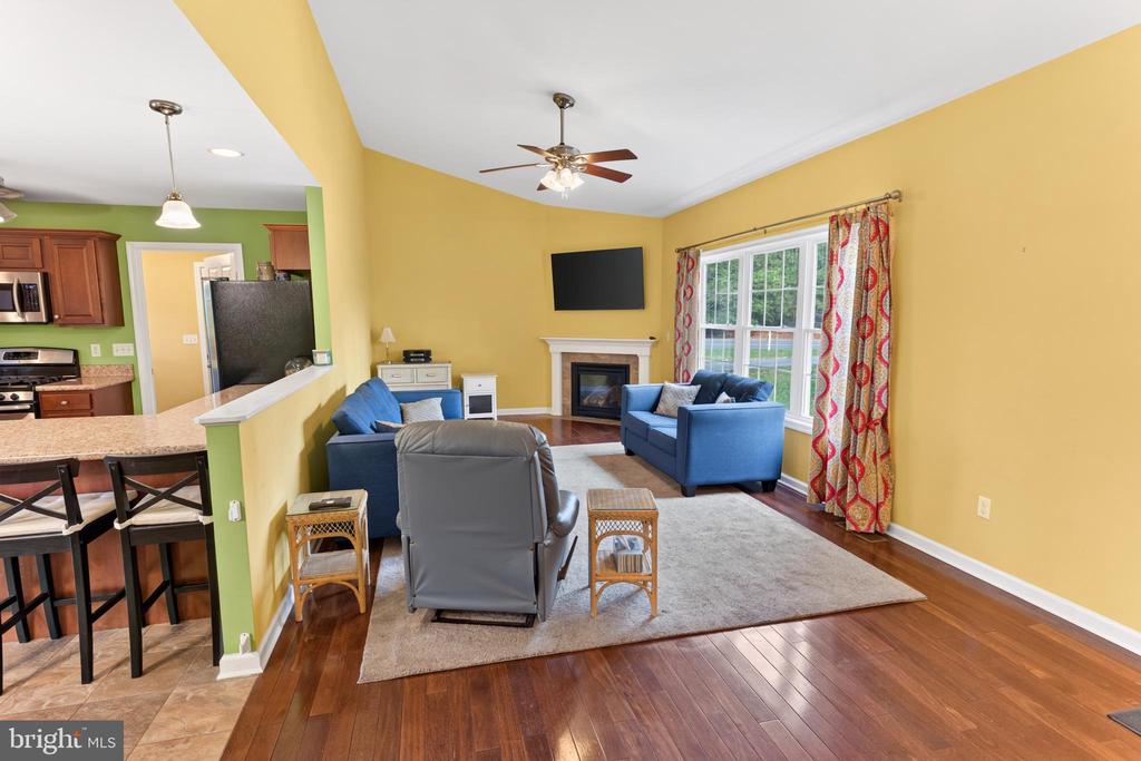 Residential in PARSONSBURG 4