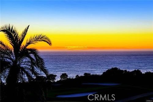 211-3200 La Rotonda Dr, Rancho Palos Verdes, CA, 90275 | Card Image