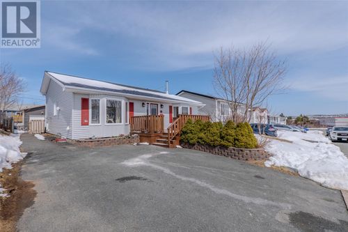 5 Trudeau Pl, Mount Pearl, NL, A1N4H7 | Card Image