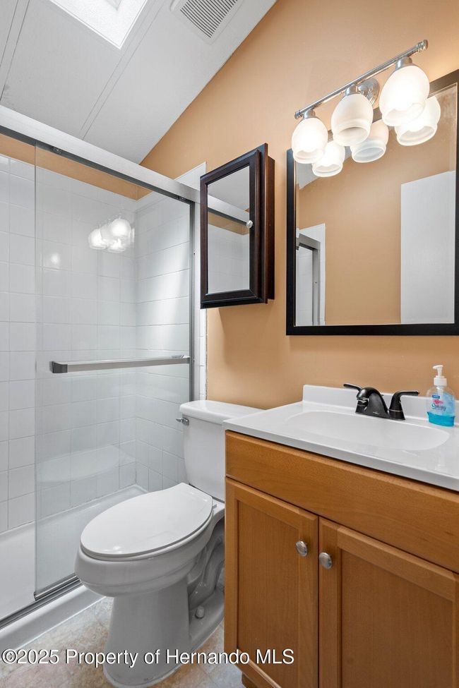 9580 Gray Fox Dr, House other with 2 bedrooms, 1 bathrooms and null parking in WEEKI WACHEE FL | Image 19