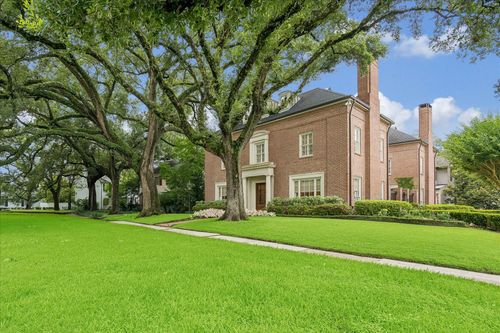 2445 Stanmore Dr, Houston, TX, 77019-3423 | Card Image