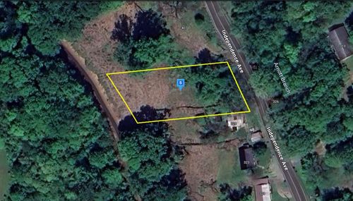 327 Independence Ave, Mount Carmel, TN, 37645 | Card Image