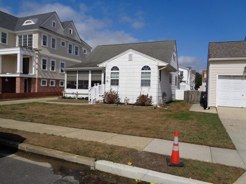 13 Waterway Rd, Ocean City, NJ, 08226-2114 | Card Image
