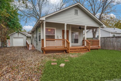 610 Viendo, San Antonio, TX, 78201-4342 | Card Image