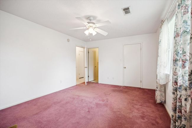 7526 Jenkins Rd, Home with 2 bedrooms, 2 bathrooms and 2 parking in Pearland TX | Image 6