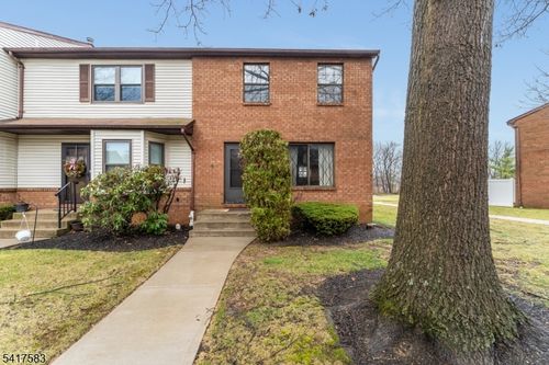 226 Riva Dr, Hackettstown, NJ, 07840-3718 | Card Image