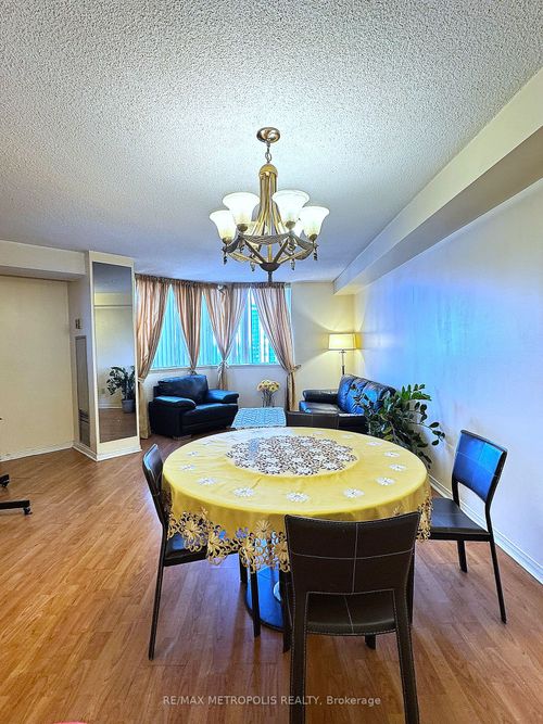 806-234 Albion Road, Etobicoke, ON, M9W6A5 | Card Image