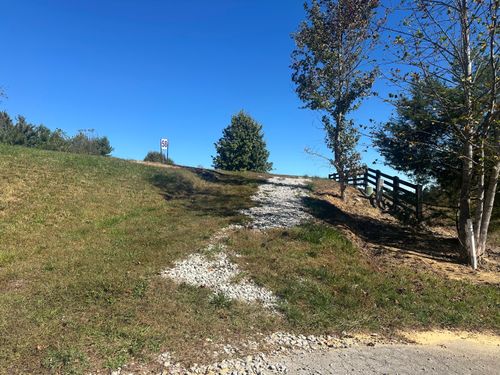 58 Green Cove Dr, London, KY, 40741-7948 | Card Image