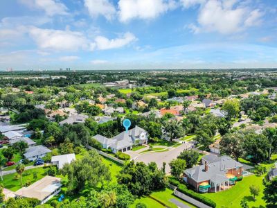 24 Winewood Ct, House other with 5 bedrooms, 4 bathrooms and null parking in Fort Myers FL | Image 3