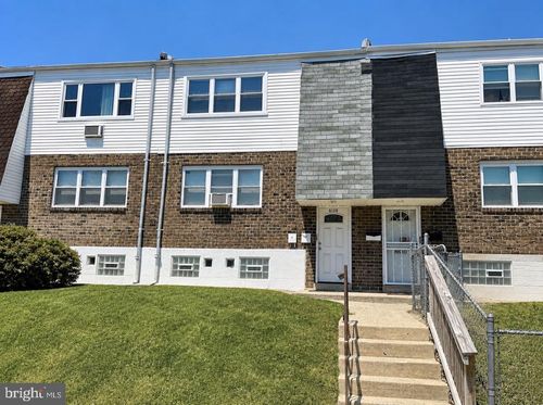8828 Cottage St, Philadelphia, PA, 19136-1421 | Card Image