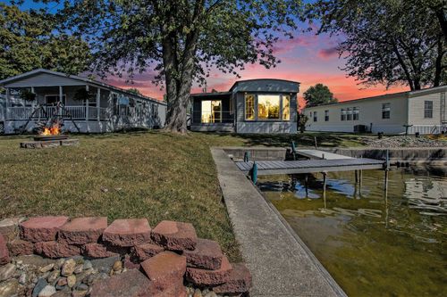 565 Willow Dr, Coldwater, MI, 49036-7520 | Card Image