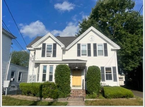 5-111 East St, North Attleboro, MA, 02760-6319 | Card Image