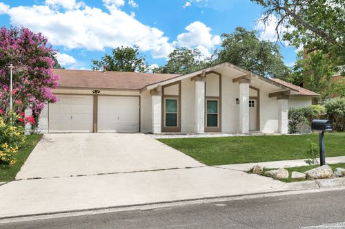 5807 Sun Ridge Dr, San Antonio, TX, 78247-1451 | Card Image