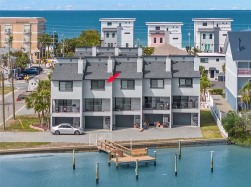 apt-d-9901 1st St E, Treasure Island, FL, 33706-3235 | Card Image
