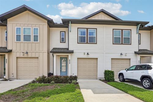658 Longboat Dr, DAVENPORT, FL, 33896-5129 | Card Image
