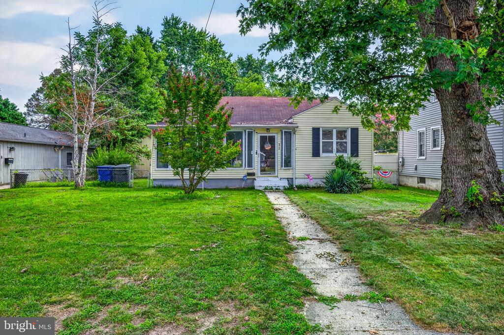 Residential in SEAFORD 4