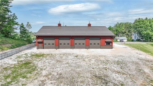 42547 Belmont Centerville Rd, Belmont, OH, 43718-9782 | Card Image