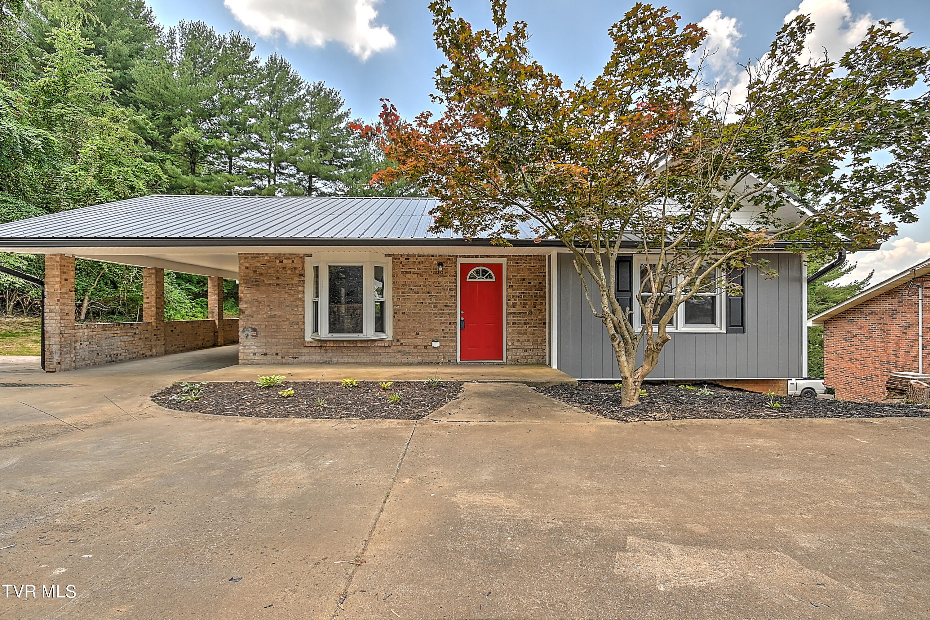 Ridgeline Dr, Kingsport, TN 37664