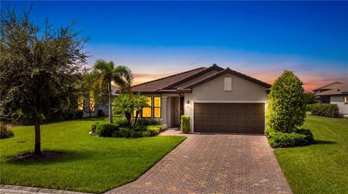 3421 Hampton Blvd, ALVA, FL, 33920-4700 | Card Image