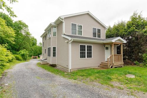 b-80 W Dorsey Ln, Hyde Park, NY, 12538-1889 | Card Image