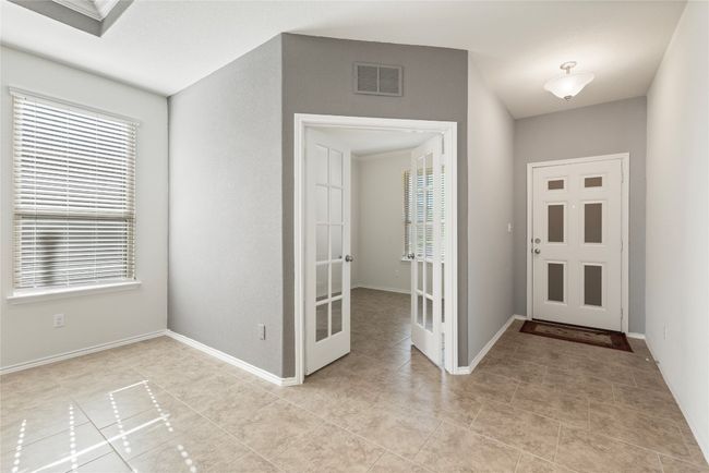 1512 Cliffbrake Way, House other with 3 bedrooms, 2 bathrooms and null parking in Georgetown TX | Image 4