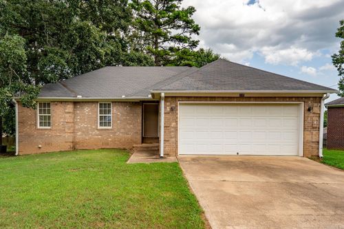 108 Weston Cir, Greenbrier, AR, 72058-9195 | Card Image