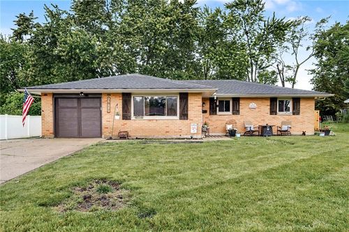5817 Woodmore Dr, Dayton, OH, 45414-3011 | Card Image