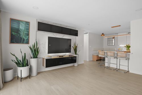 apt-118-6700 S Brainard Ave, Countryside, IL, 60525-2973 | Card Image