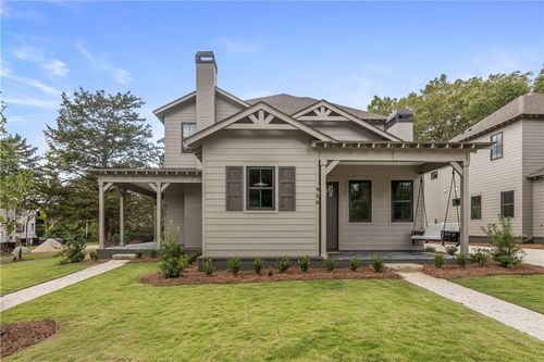 466 Geneva St, OPELIKA, AL, 36801-4972 | Card Image