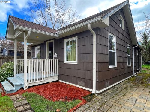 2712 N Farragut St, Portland, OR, 97217-6223 | Card Image