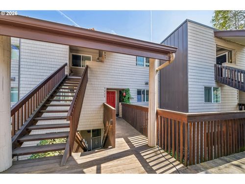 7545 N Edgewater Ave, Portland, OR, 97203-5081 | Card Image