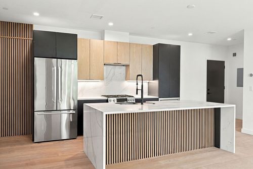4-22 High Street, Boston, MA, 02122 | Card Image