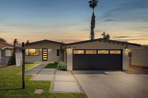 2512 Farrington Way, East Palo Alto, CA, 94303-1118 | Card Image