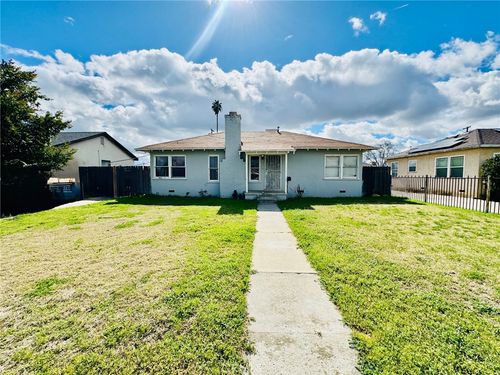 1807 Shamrock Way, Bakersfield, CA, 93304-3920 | Card Image