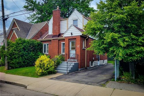 12 E 27th St, Hamilton, ON, L8V3E7 | Card Image