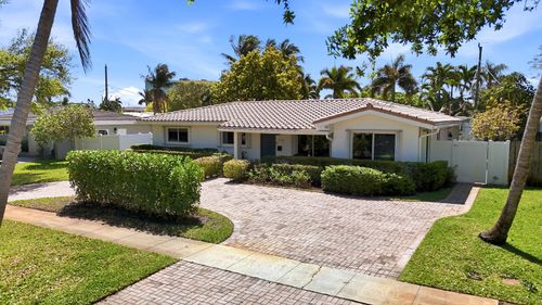 2140 Ne 52nd Ct, Fort Lauderdale, FL, 33308-3129 | Card Image