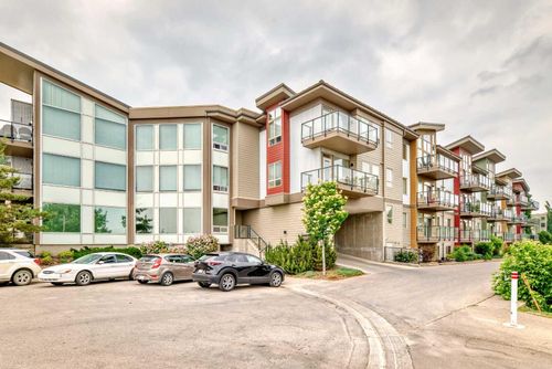 427-4303 1 St Ne, Calgary, AB, T2E7M3 | Card Image