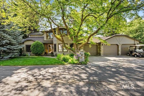 704 N Nicklaus Ln, Eagle, ID, 83616-5358 | Card Image