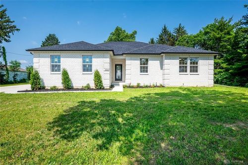 8613 Byers Rd, Miamisburg, OH, 45342-3727 | Card Image