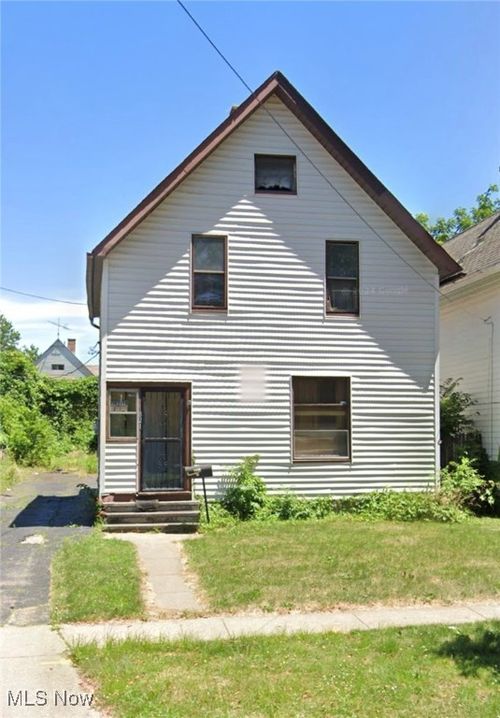 821 E 156th St, Cleveland, OH, 44110-3034 | Card Image
