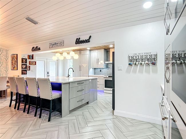16021 Scaup Duck Ave, House other with 3 bedrooms, 2 bathrooms and null parking in Weeki Wachee FL | Image 10