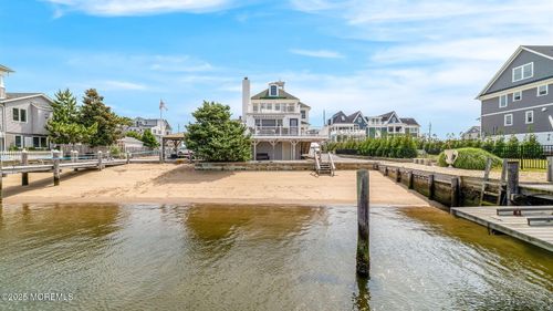 406 Ocean Ave, Sea Bright, NJ, 07760-2113 | Card Image