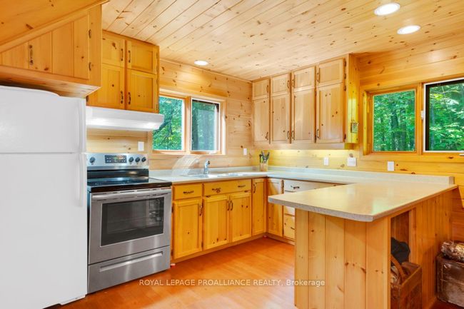 1091 Lindey Lane, House other with 3 bedrooms, 1 bathrooms and 8 parking in North Frontenac ON | Image 15