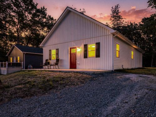 1063 Precinct Pl, Huddleston, VA, 24104-4320 | Card Image